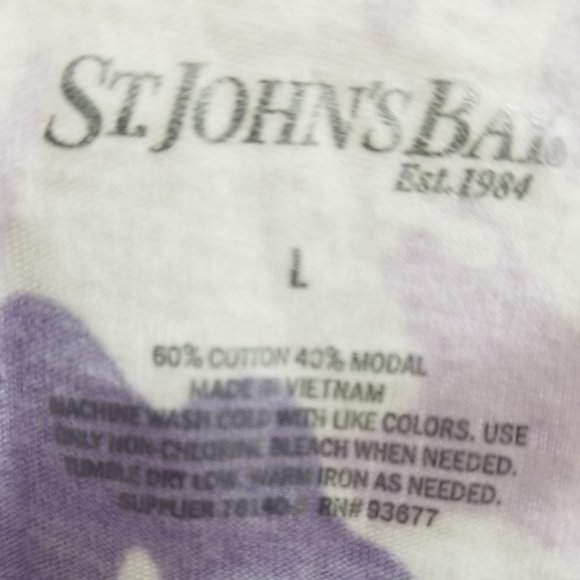 Gray w purple flowers St. John's Bay women's L V-neck t-shirt - Picture 3 of 4